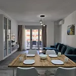 Apartment In 002
