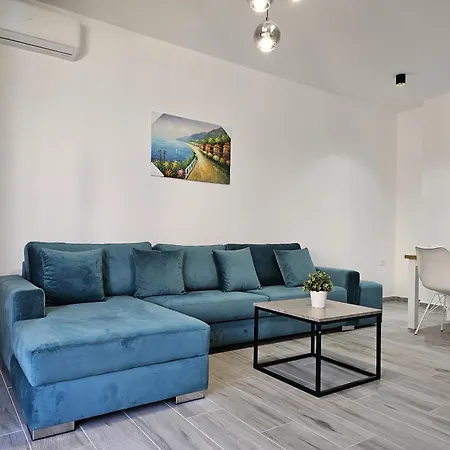 Apartamento In 002